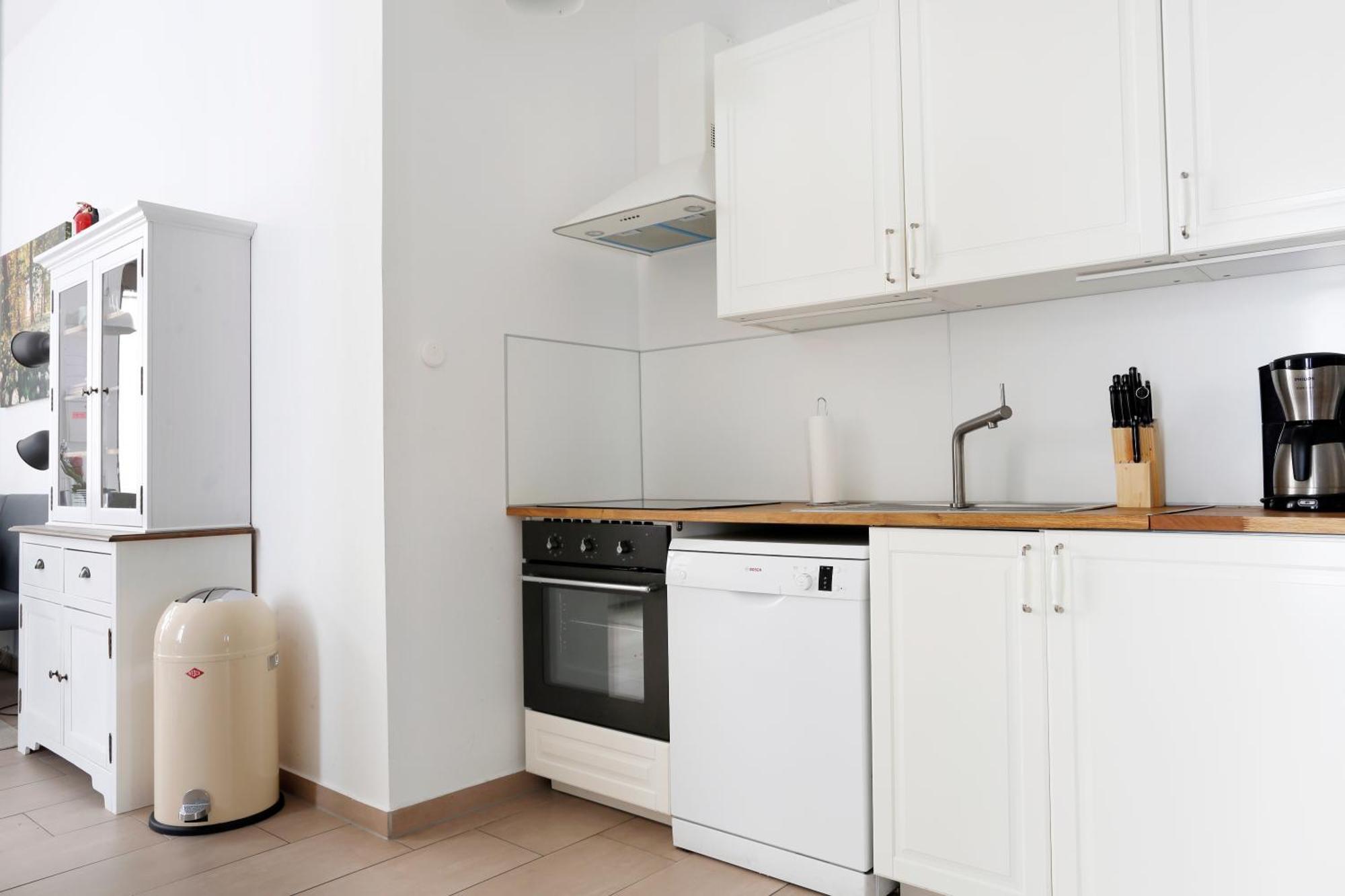 Nieb By Rockchair Apartments L Superhost Status L 3 Bedrooms Boxspringbeds 3 Bathrooms In Center "Kurfuerstendamm" - Cozy Family & Business Flair Welcomes You! Berlim Exterior foto